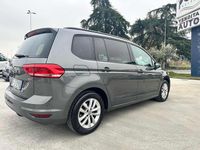 Usata VW Touran Highline 116 CV (85 kW) 2016 Grigio Monovolume