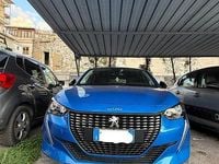 Usata Peugeot 208 102 CV (75 kW) 2023 Blu Utilitaria