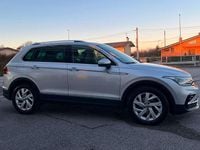Usata VW Tiguan Elegance 150 CV (110 kW) 2023 Reflex silver SUV