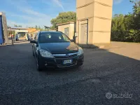 Usata Opel Astra Enjoy 101 CV (74 kW) 2008 Grigio Station wagon