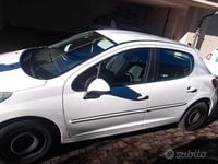 Usata Peugeot 207 68 CV (50 kW) 2014 Bianco Berlina