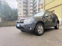 Usata Dacia Duster Lauréate 110 CV (80 kW) 2016 Grigio SUV