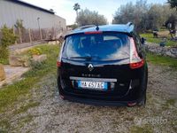 Usata Renault Scénic III 116 CV (85 kW) 2013 Nero Monovolume