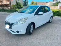 Usata Peugeot 208 Active 68 CV (50 kW) 2014 Bianco Utilitaria
