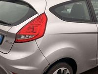 Usata Ford Fiesta 90 CV (66 kW) 2009 Berlina