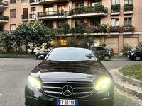 Usata Mercedes E220 194 CV (142 kW) 2019 Nero Berlina