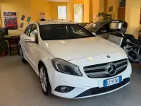 Usata Mercedes A180 Premium 109 CV (80 kW) 2014 Bianco Utilitaria