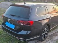 Usata VW Passat Executive 150 CV (110 kW) 2020 Grigio Station wagon