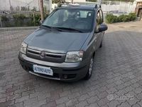 Usata Fiat Panda Dynamic 69 CV (50 kW) 2010 Grigio Utilitaria