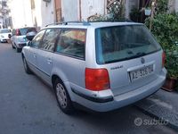 Usata VW Passat 2004 Grigio Berlina