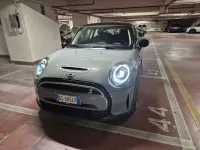 Usata Mini Cooper SE 75 kW (102 CV) 2021 Grigio Utilitaria