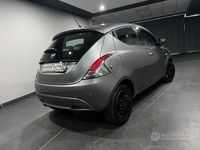 Usata Lancia Ypsilon S 95 CV (69 kW) 2017 Grigio Utilitaria