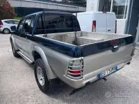 Usado Mitsubishi L200 116 CV (85 kW) 2003 Gris Pickup/Camioneta