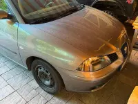 Usata Seat Ibiza 75 CV (55 kW) 2002 Grigio Utilitaria
