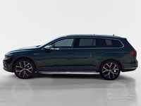 Usata VW Passat Alltrack 190 CV (139 kW) 2019 Verde Station wagon