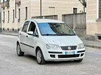 Usata Fiat Idea Active 95 CV (69 kW) 2011 Bianco pastello Monovolume