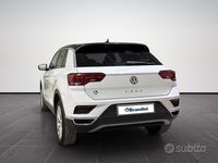 Usata VW T-Roc Advance 116 CV (85 kW) 2018 Bianco SUV