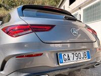 Usata Mercedes CLA200 163 CV (119 kW) 2020 Grigio Station wagon