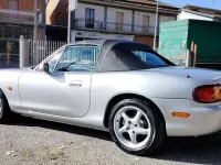 Usata Mazda MX5 110 CV (80 kW) 1998 Argento Cabrio