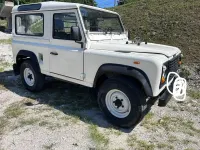 Usata Land Rover Defender 86 CV (63 kW) 1990 Bianco SUV