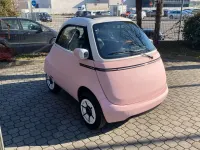 Usata Micro Microlino 11 kW (16 CV) 2025 Pink matt bicolor white Utilitaria