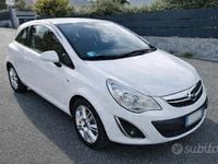 Usata Opel Corsa 85 CV (62 kW) 2013 Bianco Utilitaria