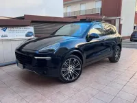 Usata Porsche Cayenne 250 CV (183 kW) 2016 Blu/azzurro SUV