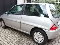 Usata Lancia Ypsilon 60 CV (44 kW) 2003 Argento Utilitaria