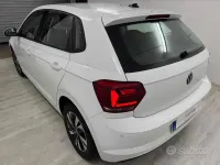 Usata VW Polo 80 CV (58 kW) 2021 Bianco Utilitaria