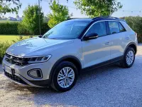Usata VW T-Roc R-line 110 CV (80 kW) 2022 Beige SUV