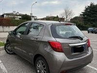 Usata Toyota Yaris 2017 Grigio Utilitaria