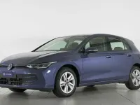 Usata VW Golf VIII Life 116 CV (85 kW) 2025 Blu Berlina