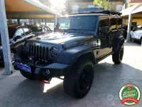 Usata Jeep Wrangler Unlimited Rubicon 200 CV (147 kW) 2016 Grigio SUV