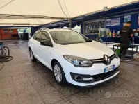 Usata Renault Mégane GrandTour 110 CV (80 kW) 2015 Bianco Station wagon