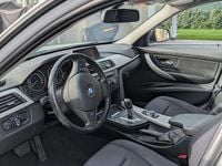 Usata BMW 318 145 CV (106 kW) 2014 Bianco Station wagon