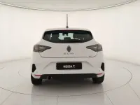Usata Renault Clio Evolution 101 CV (74 kW) 2024 Bianco ghiaccio Utilitaria