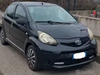 Usata Toyota Aygo Connect Style 68 CV (50 kW) 2013 Utilitaria