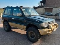 Usata Mitsubishi Pajero Top 125 CV (91 kW) 1998 Verde SUV