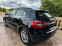 Usata Mercedes GLA180 Premium 109 CV (80 kW) 2017 Nero SUV