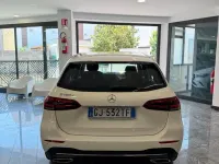 Usata Mercedes B180 116 CV (85 kW) 2022 Bianco Utilitaria