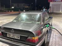 Usata Mercedes E200 122 CV (89 kW) 1991 Berlina