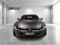 Usata VW Arteon Sport 190 CV (139 kW) 2021 Grigio Berlina