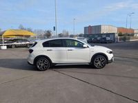 Usata Fiat Tipo Cross 101 CV (74 kW) 2023 Bianco gelato pastello Berlina