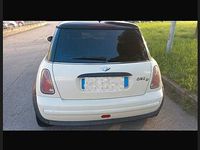 Usata Mini One D 88 CV (64 kW) 2006 Bianco Utilitaria