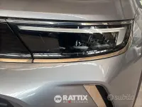 Usata Opel Mokka Elegance 100 kW (136 CV) 2022 Grigio SUV