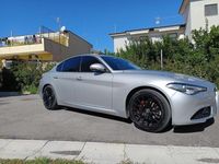 Usata Alfa Romeo Giulia Sprint 190 CV (139 kW) 2021 Argento Berlina