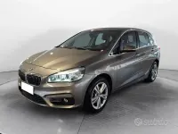 Usata BMW 220 Active Tourer Luxury Line 190 CV (139 kW) 2015 Aqua Monovolume