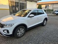 Usata VW T-Roc Life 110 CV (80 kW) 2023 Bianco SUV