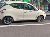 Usata Lancia Ypsilon 2014 Bianco Utilitaria