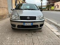 Usata Fiat Punto Dynamic 59 CV (43 kW) 2004 Grigio Utilitaria